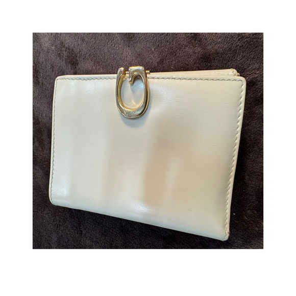 Gucci Handbags - Gucci Vintage Flap Wallet with G clasp